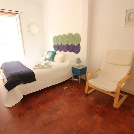 Spacious Apartment Lisbon